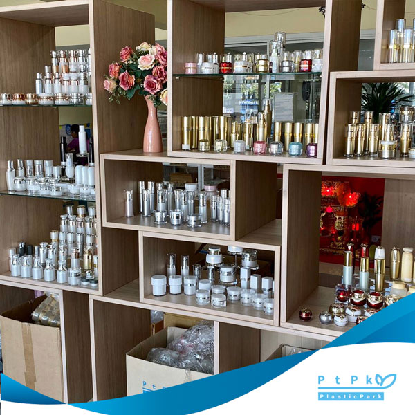 หน้าร้าน-จำหน่ายบรรจุภัณฑ์เครื่องสำอาง-ขายส่งบรรจุภัณฑ์เครื่องสำอาง-11