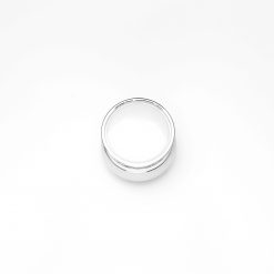 บรรจุภัณฑ์เครื่องสำอาง กระปุก อะคริลิกผีเสื้อ 15g ขาวฝาเงิน