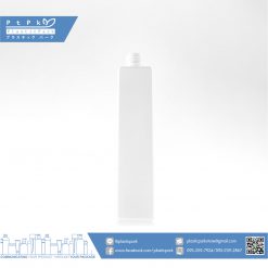 บรรจุภัณฑ์เครื่องสำอาง ขวดเหลี่ยม 300 ml ขาว