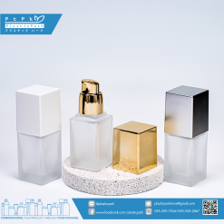 ขวดปั๊มแก้วเหลี่ยม 15 ml