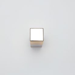 บรรจุภัณฑ์เครื่องสำอาง ขวดปั๊มแก้วเหลี่ยม 25 ml ฝา/ปั๊มทอง