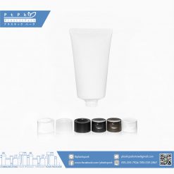 บรรจุภัณฑ์เครื่องสำอาง หลอดโฟมเนื้อด้าน 150 g ขาว ฝาฟลิป